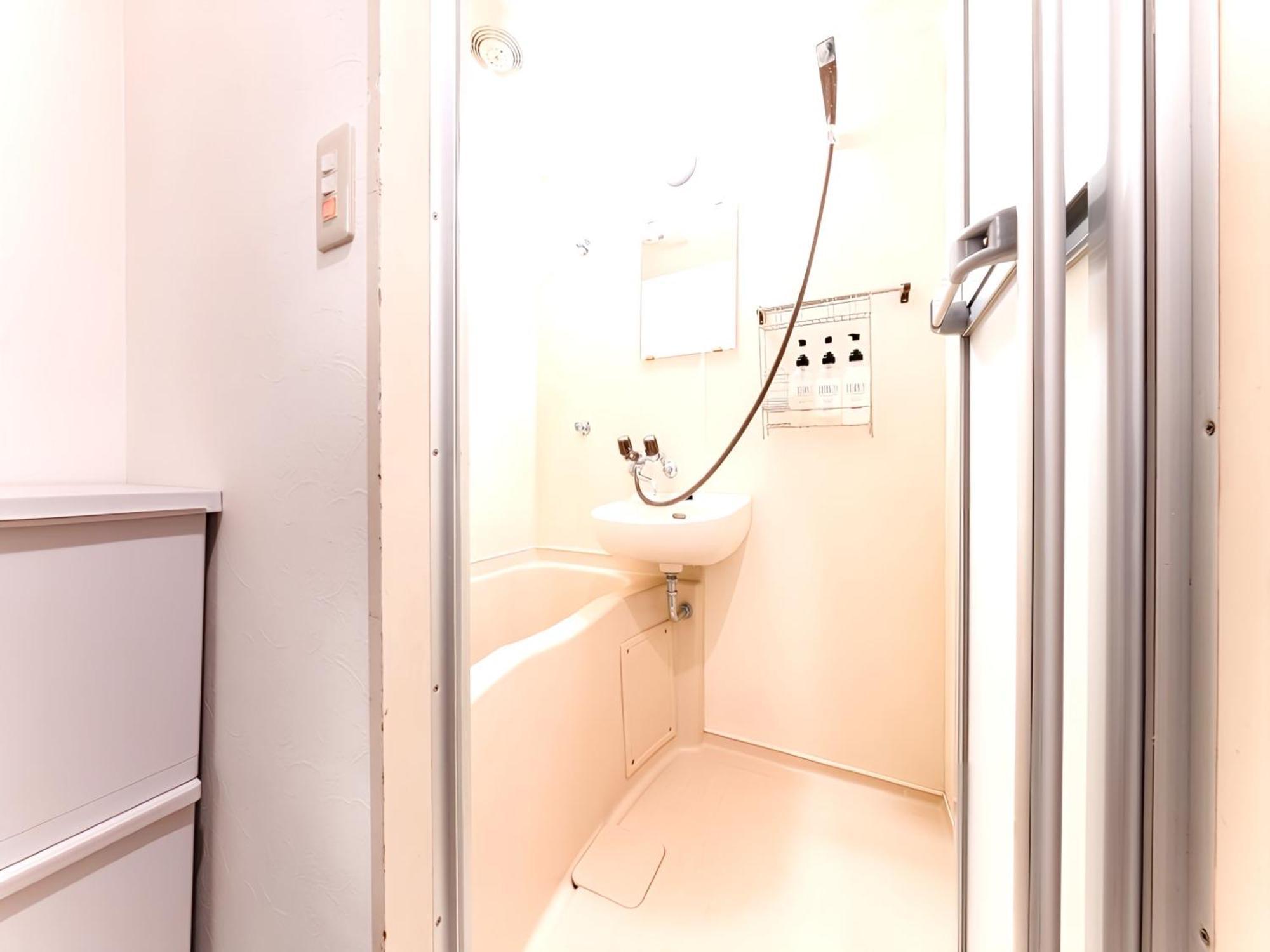 Shinjuku,ushigome Yanagicho Sta 1min Walk , Kabukicho3min 公寓